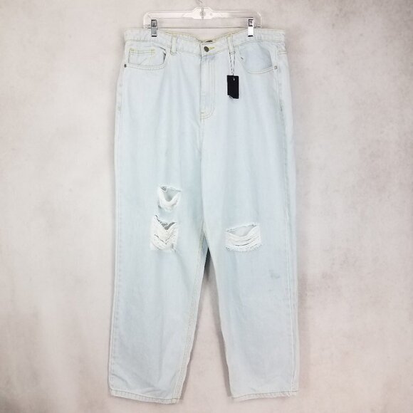 Nasty Gal Collection Size 18 Light denim wash Distressed Jeans Ripped NWT w flaw - Picture 1 of 16